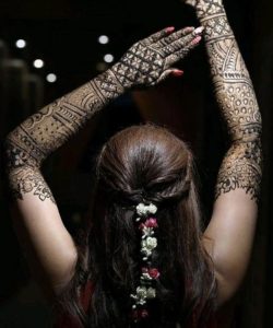 party-img